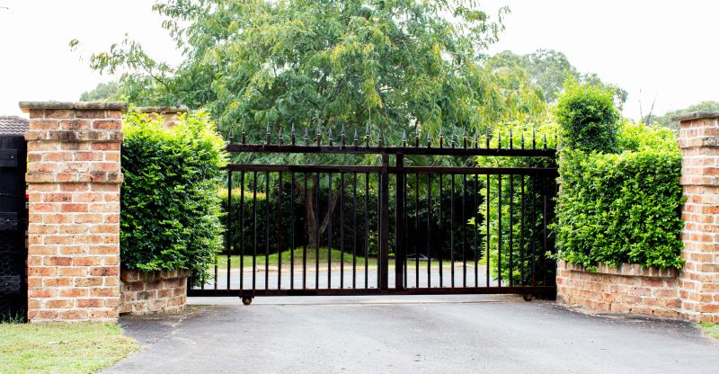 Driveway Fence Installation in Rockville, MD